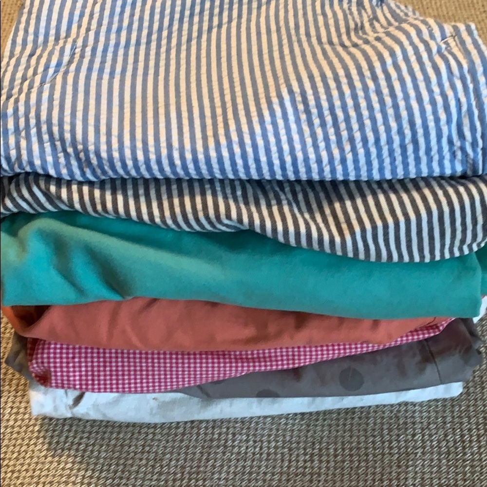 Lot of shorts. Vineyard Vines, etc